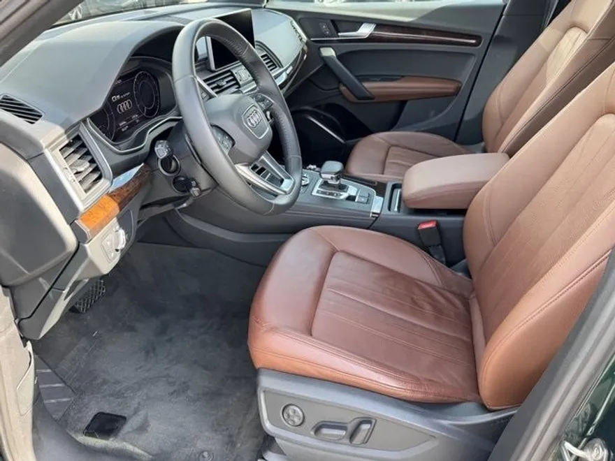 2020 Audi Q5 55 Premium Plus photo 1