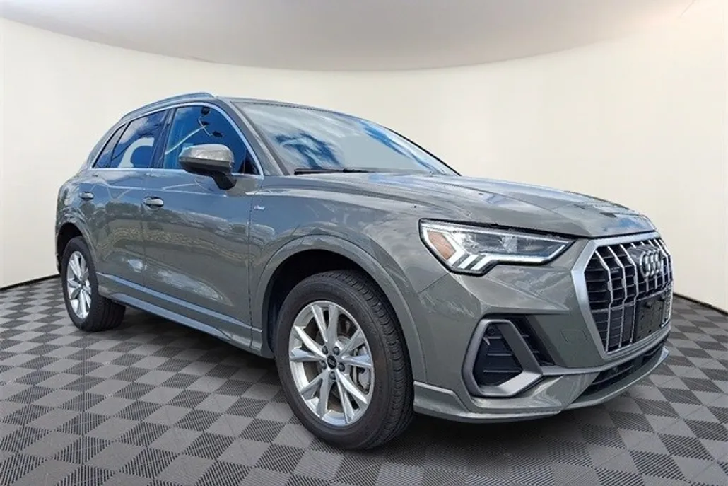 2024 Audi Q3 Premium S line photo 1