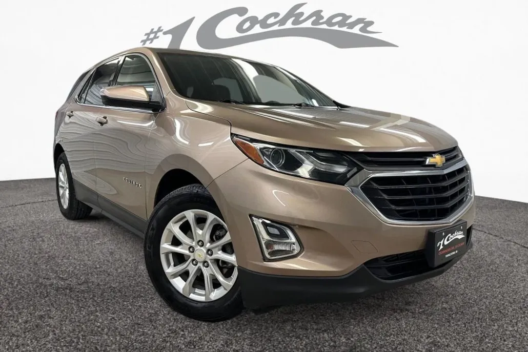2019 Chevrolet Equinox LT photo 1