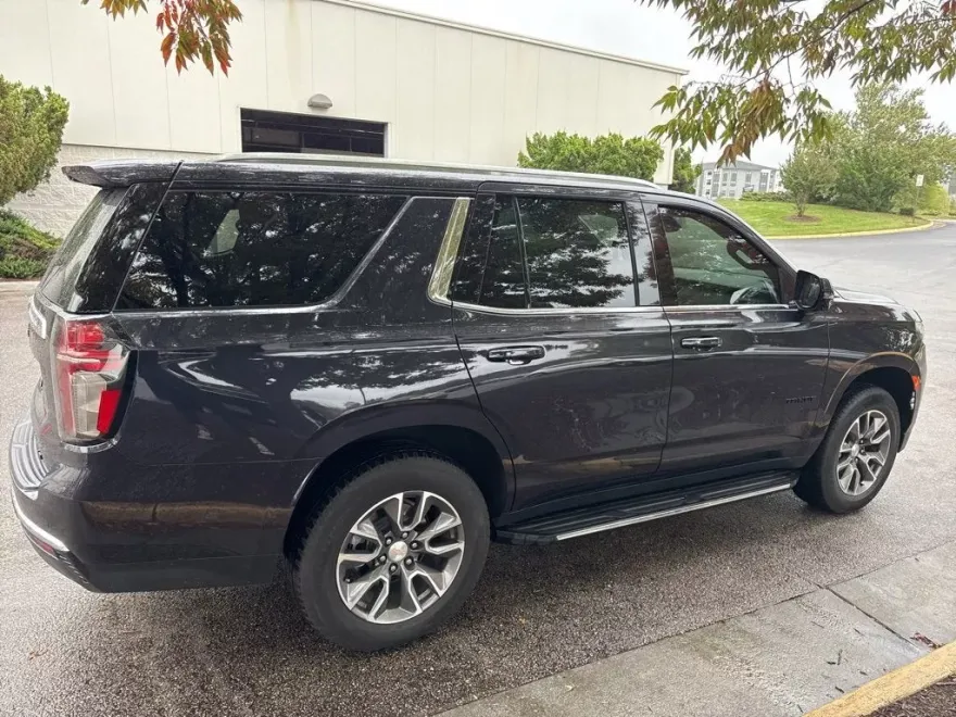 2024 Chevrolet Tahoe LT photo 1