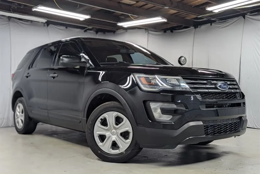 2018 Ford Explorer photo 1