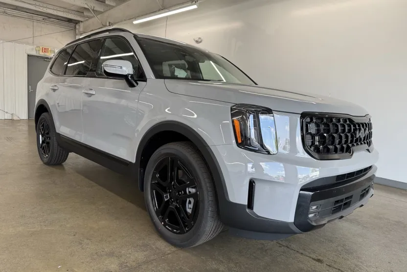 2025 Kia Telluride X-Line photo 1
