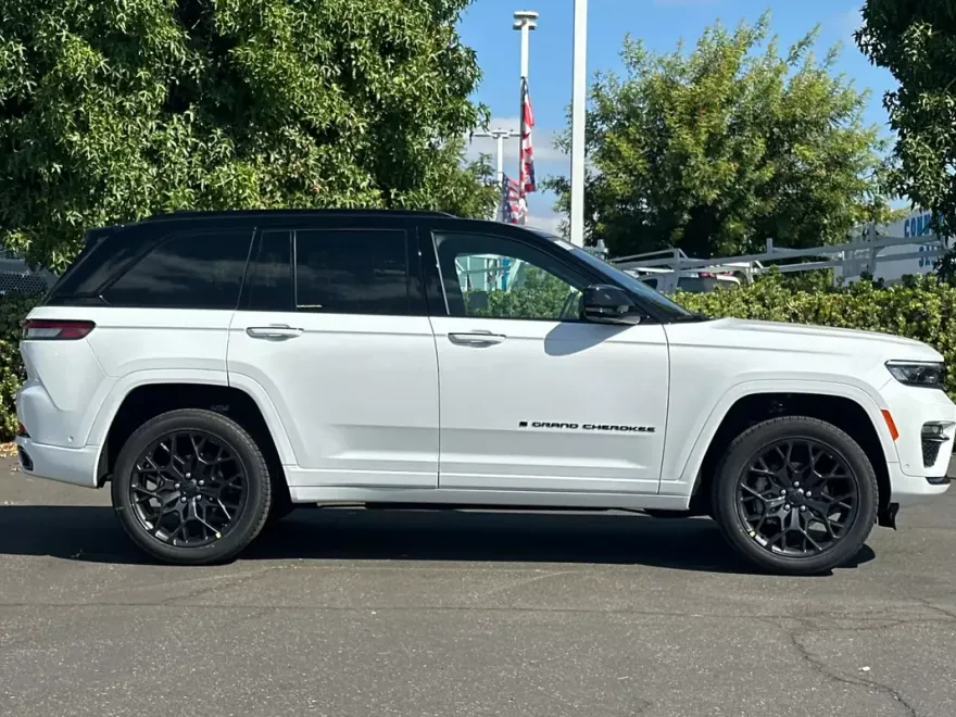 2025 Jeep Grand Cherokee Summit Reserve photo 1