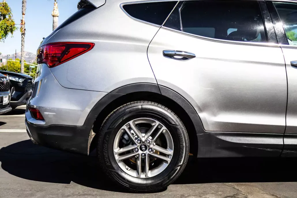 2017 Hyundai Santa Fe Sport photo 1