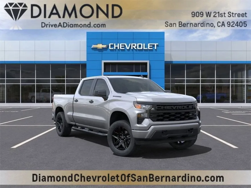 2025 Chevrolet Silverado 1500 Custom photo 1