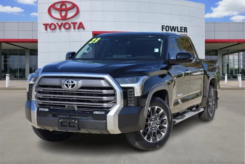 2023 Toyota Tundra Limited photo 1