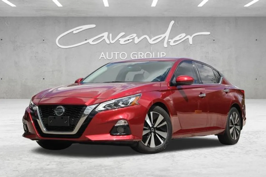 2019 Nissan Altima 2.5 SV photo 1