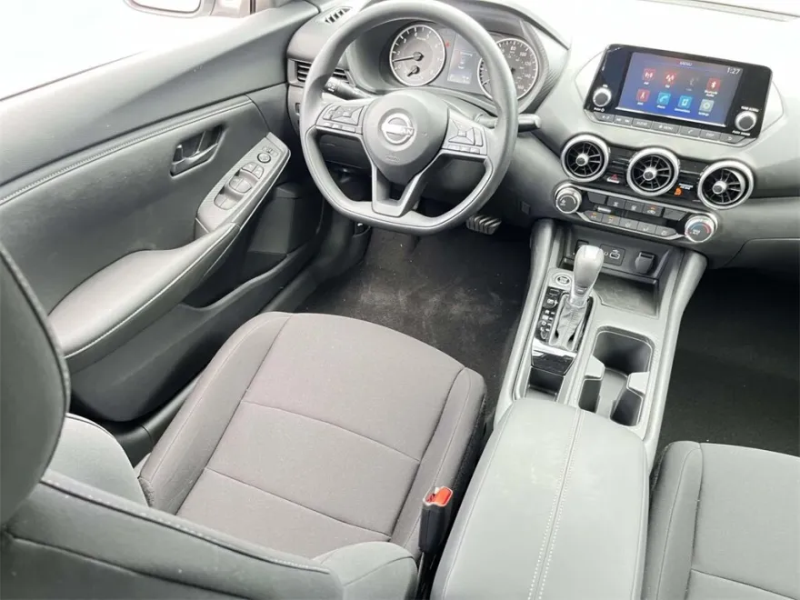 2025 Nissan Sentra S photo 1