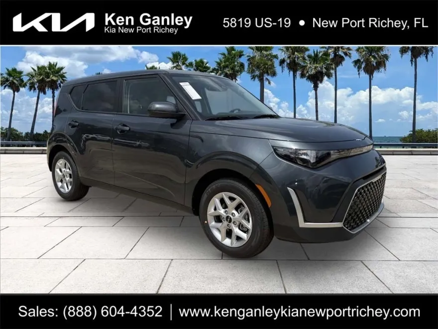2025 Kia Soul S photo 1