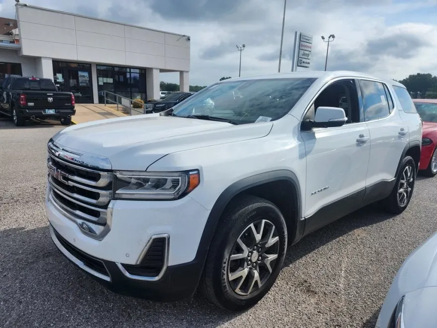 2023 Gmc Acadia SLE photo 1