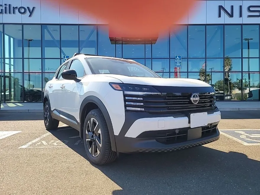 2026 Nissan Kicks SV photo 1