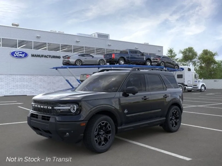 2025 Ford Bronco Sport Outer Banks photo 1
