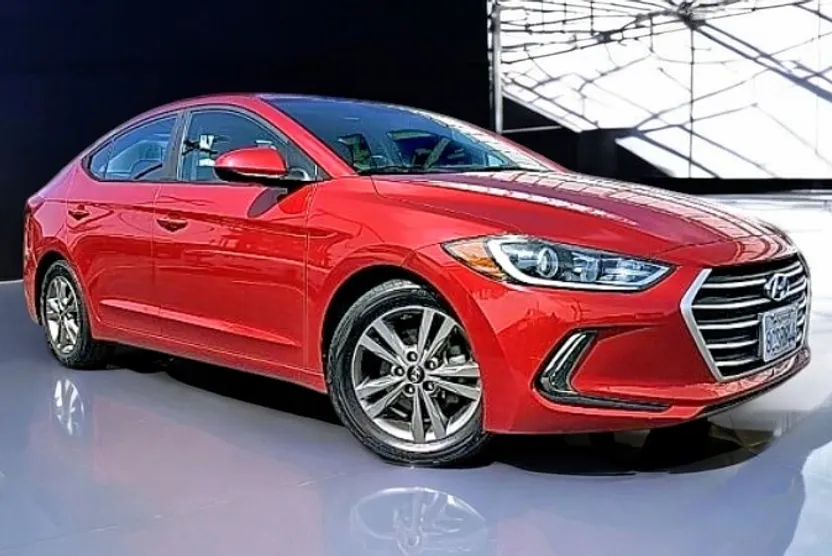 2017 Hyundai Elantra SE photo 1