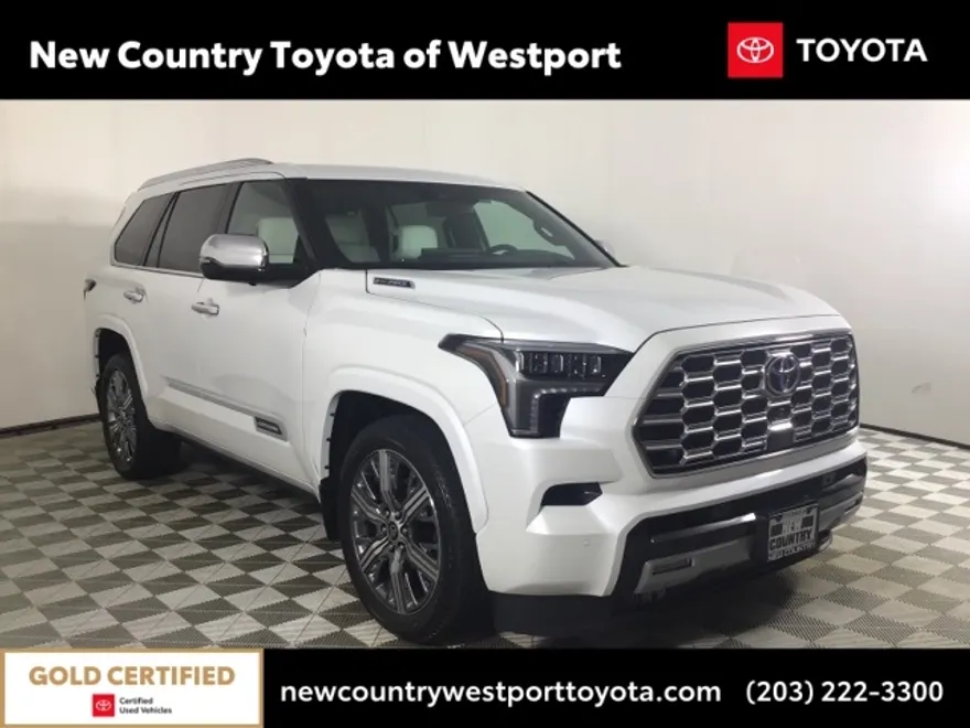 2024 Toyota Sequoia Capstone photo 1