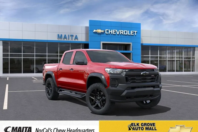 2025 Chevrolet Colorado Trail Boss photo 1