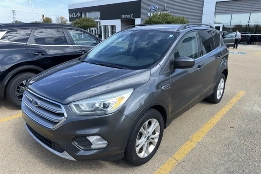 2017 Ford Escape SE photo 1