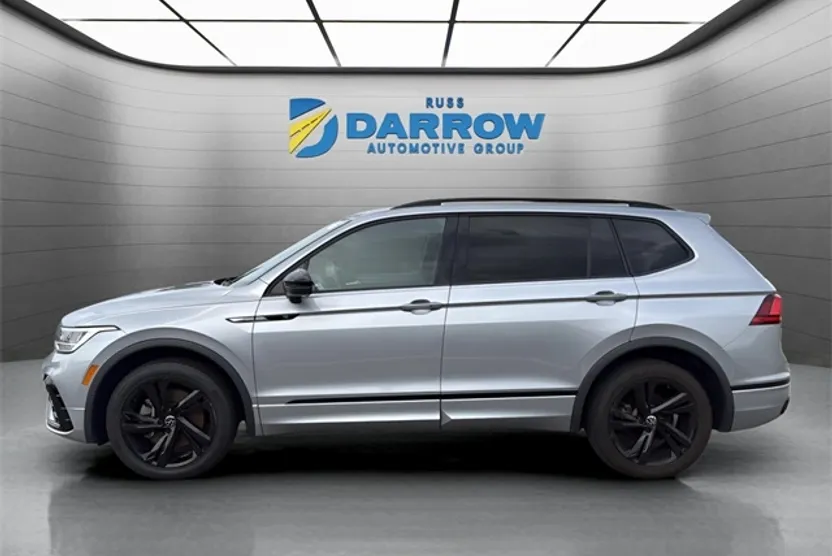2023 Volkswagen Tiguan SE R-Line Black photo 1