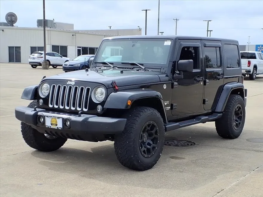 2018 Jeep Wrangler Unlimited Sahara photo 1