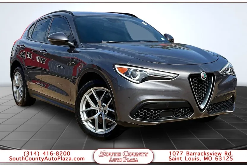 2018 Alfa Romeo Stelvio Ti Sport photo 1