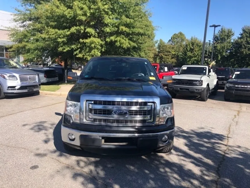 2013 Ford F-150 XLT photo 1