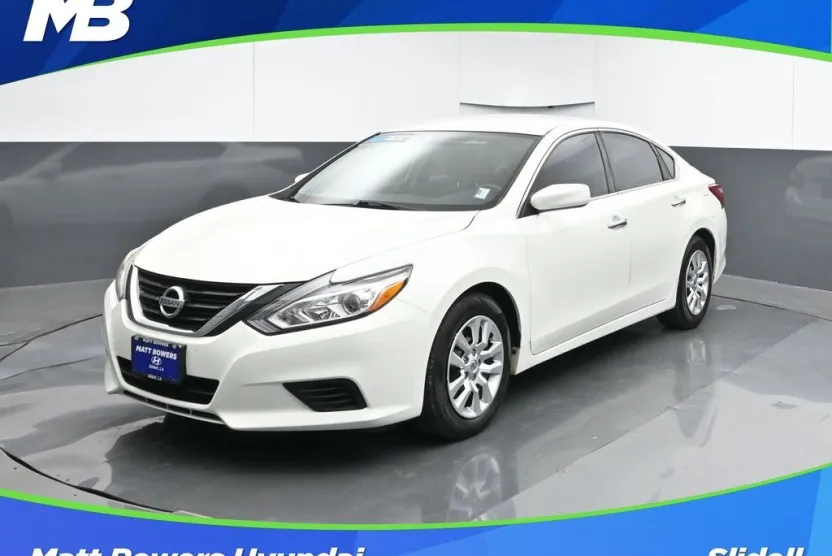 2016 Nissan Altima 2.5 photo 1