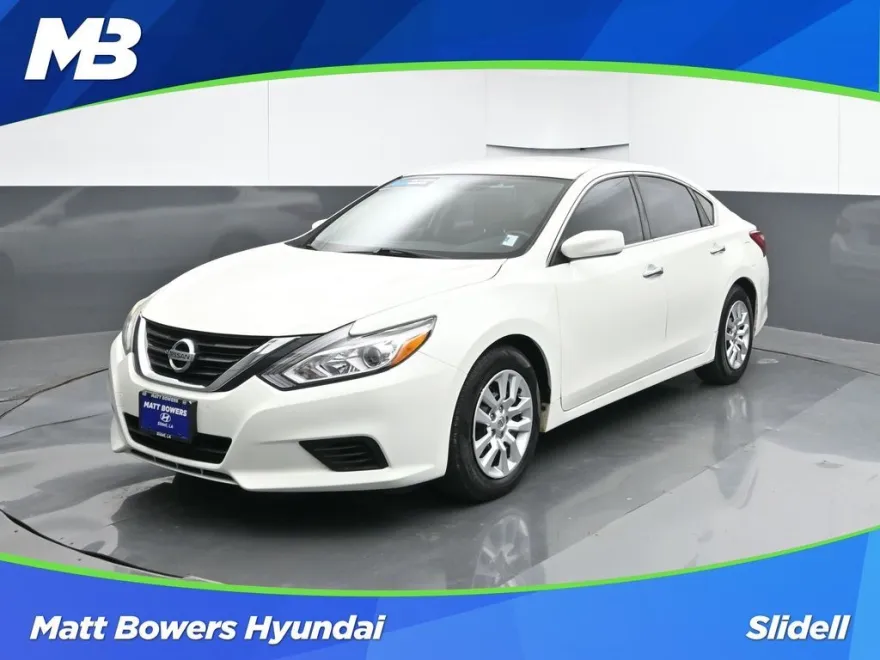 2016 Nissan Altima 2.5 photo 1