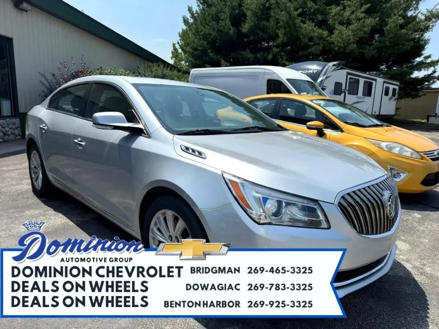 2016 Buick LaCrosse Leather photo 1