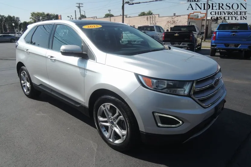 2015 Ford Edge Titanium photo 1