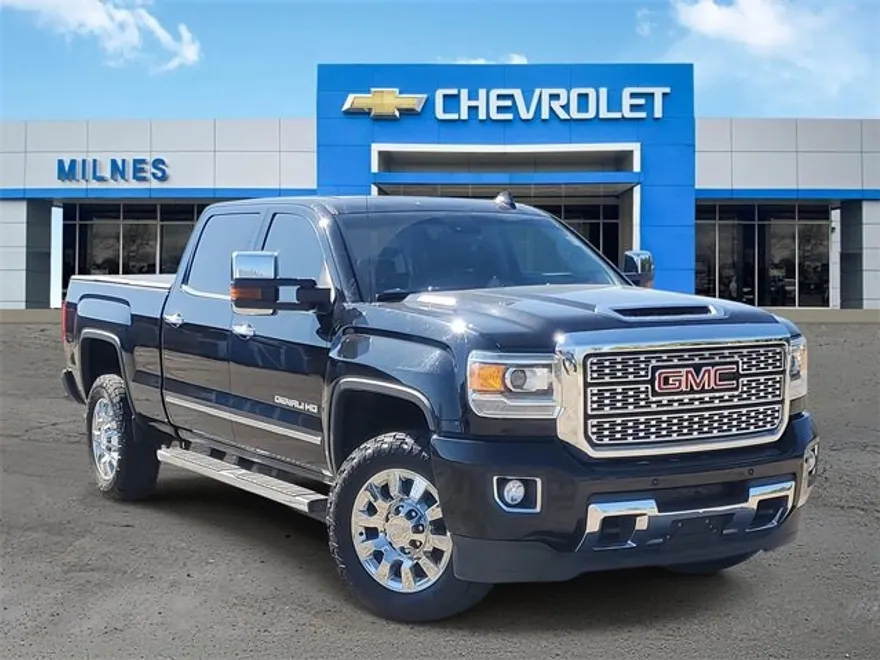 2018 Gmc Sierra 2500 HD Denali photo 1