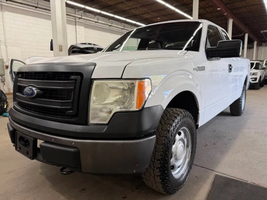 2013 Ford F-150 XL photo 1