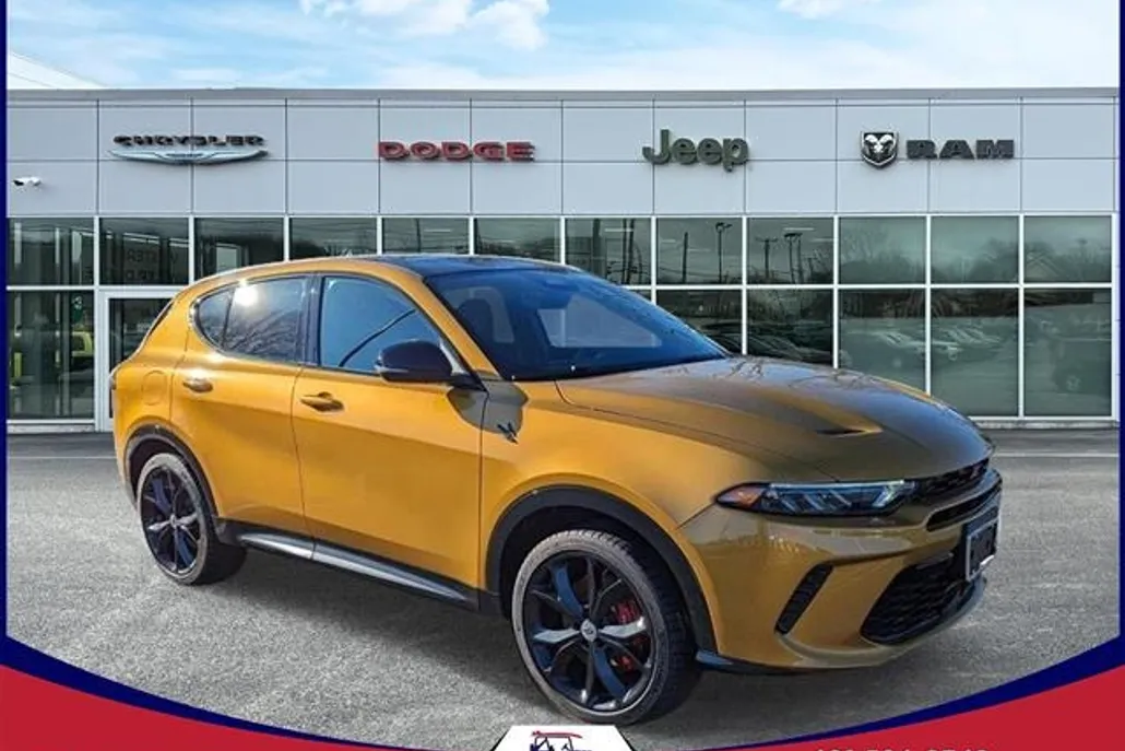 2024 Dodge Hornet R/T Plus photo 1