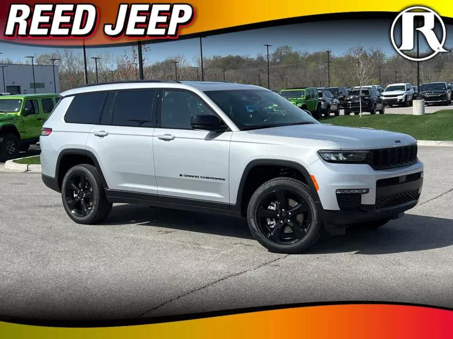 2025 Jeep Grand Cherokee Limited photo 1