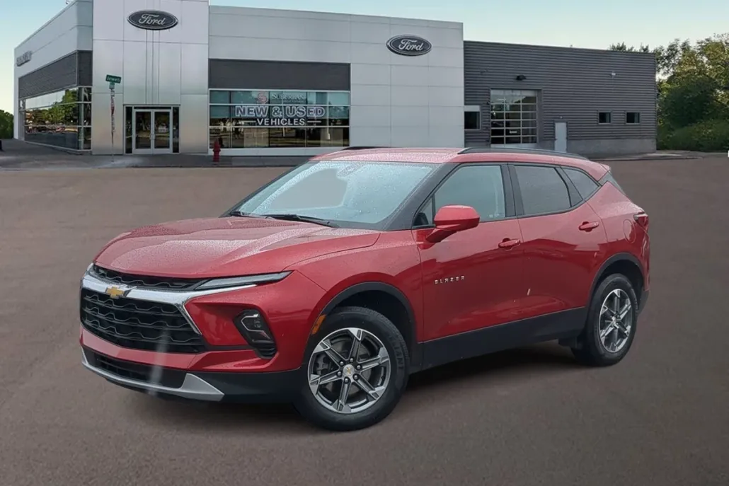 2023 Chevrolet Blazer 2LT photo 1