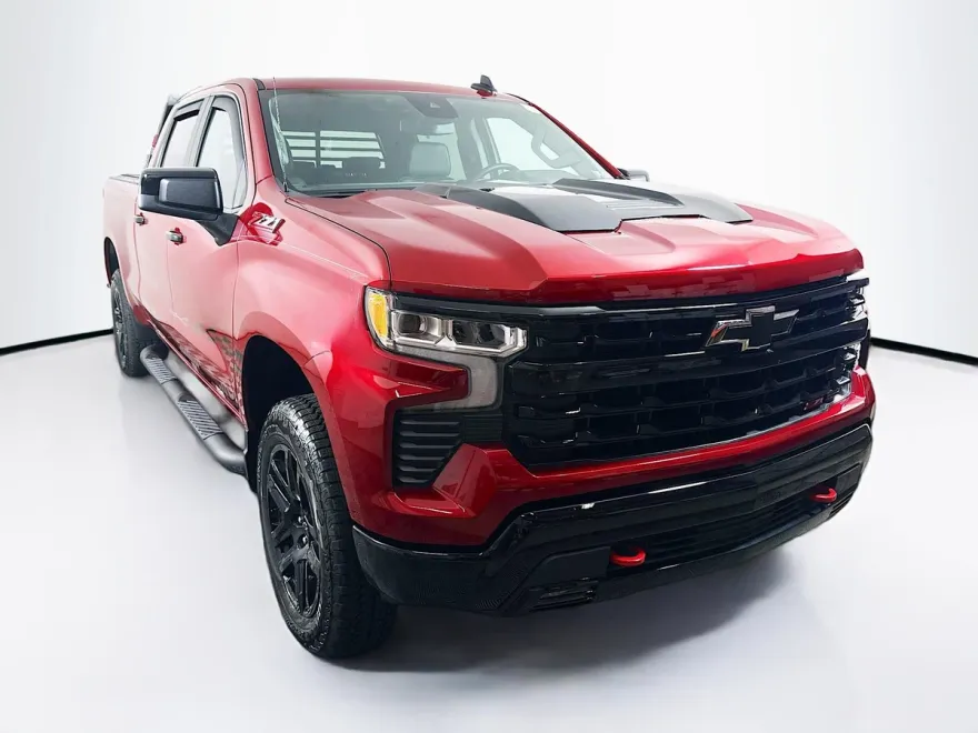 2025 Chevrolet Silverado 1500 LT Trail Boss photo 1