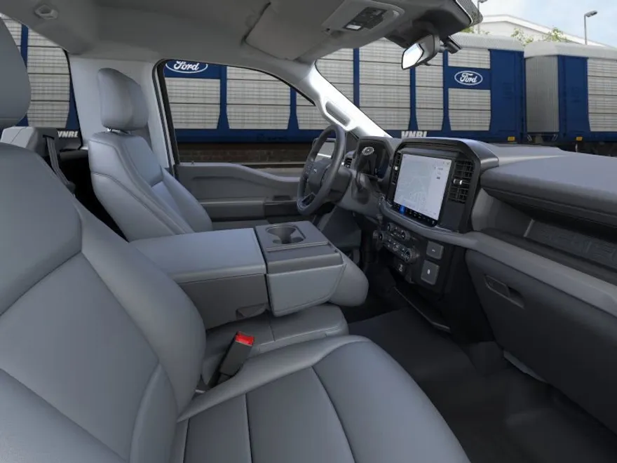 2025 Ford F-150 XL photo 1