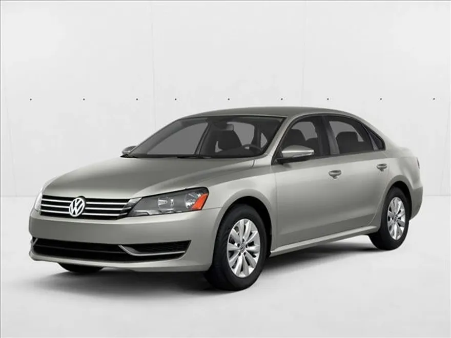 2014 Volkswagen Passat SE photo 1