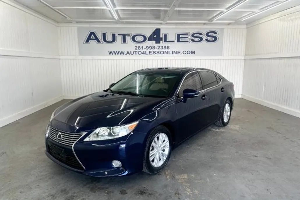2014 Lexus ES 350 photo 1