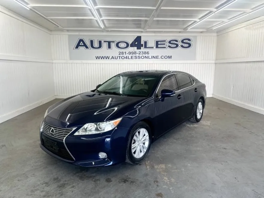 2014 Lexus ES 350 photo 1
