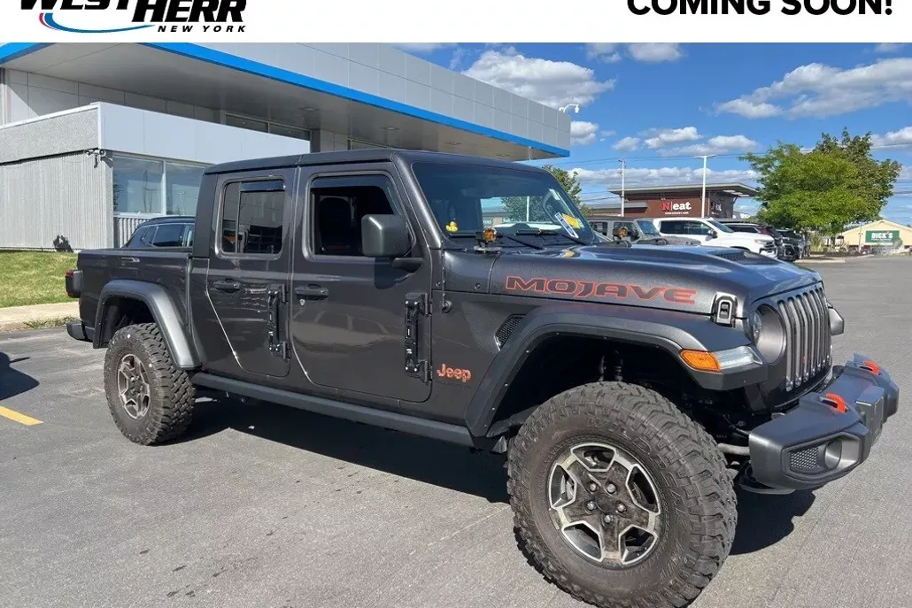 2023 Jeep Gladiator Mojave photo 1