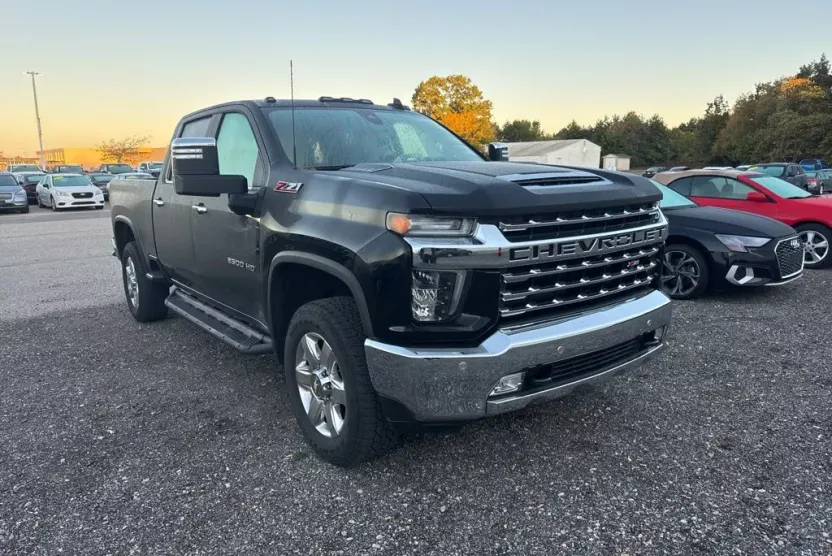 2023 Chevrolet Silverado 2500HD LTZ photo 1