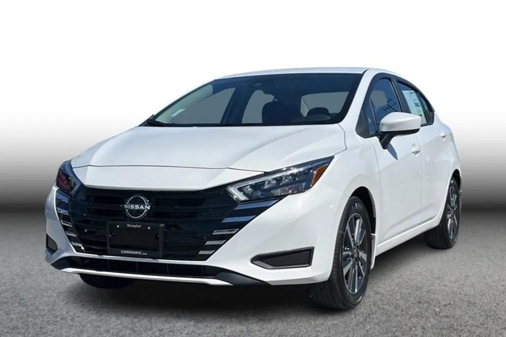 2025 Nissan Versa SV Sedan photo 1