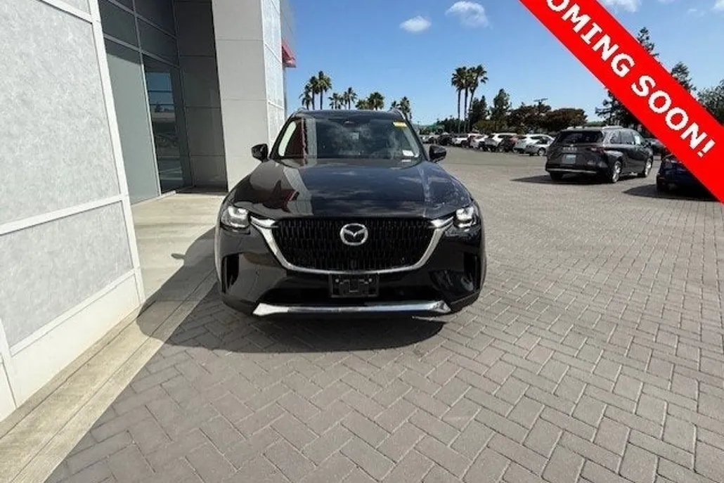 2024 Mazda CX-90 Premium photo 1