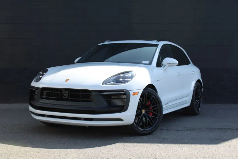 2026 Porsche Macan GTS photo 1