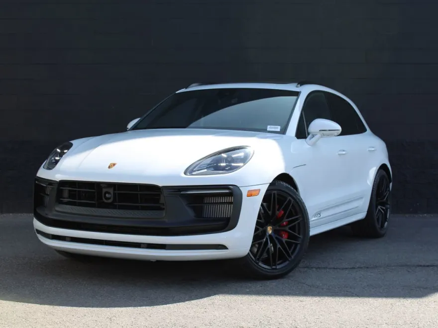2026 Porsche Macan GTS photo 1
