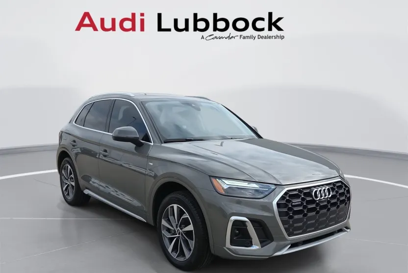 2023 Audi Q5 45 S line Premium Plus photo 1
