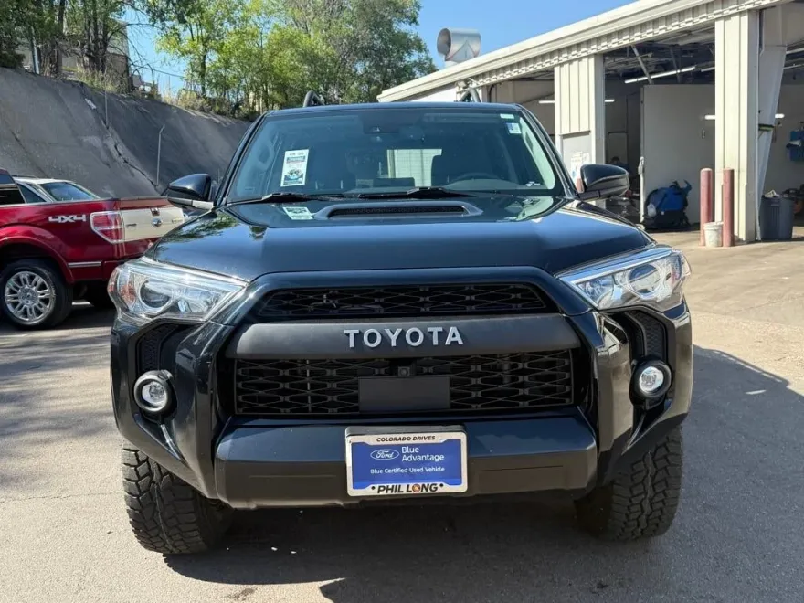2022 Toyota 4Runner TRD Pro photo 1