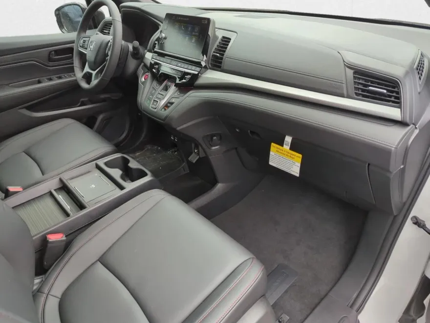 2026 Honda Odyssey photo 1