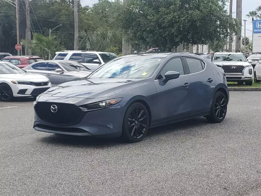 2019 Mazda Mazda3 Premium Hatchback photo 1