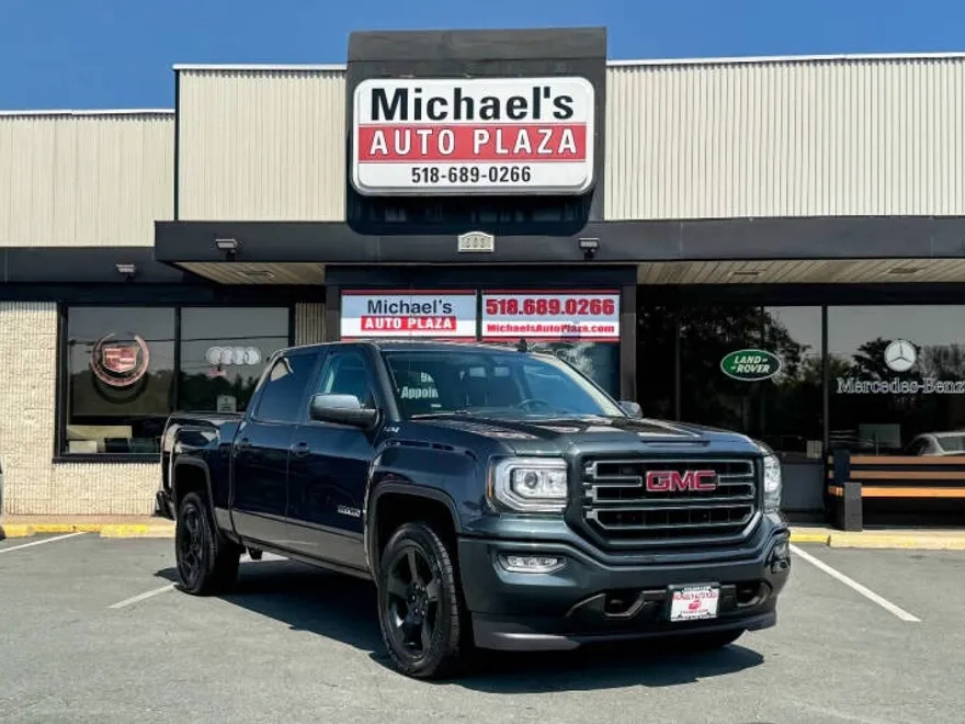 2017 Gmc Sierra 1500 SLE photo 1