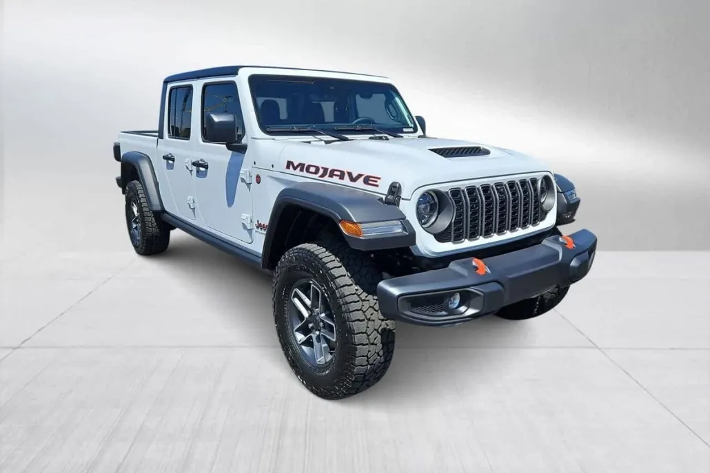 2025 Jeep Gladiator Mojave photo 1